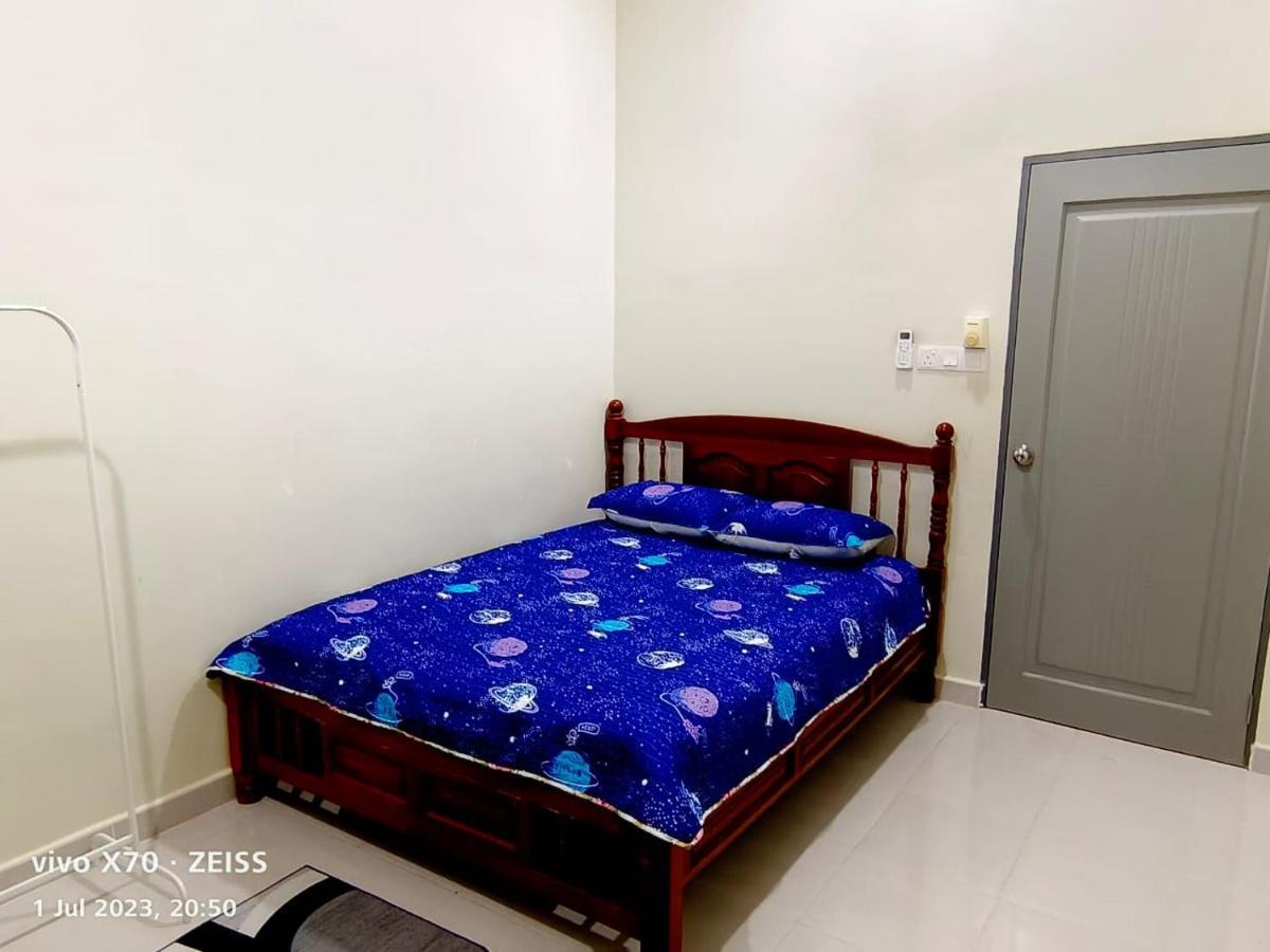 Homestay Yasmeen Marang Esterno foto